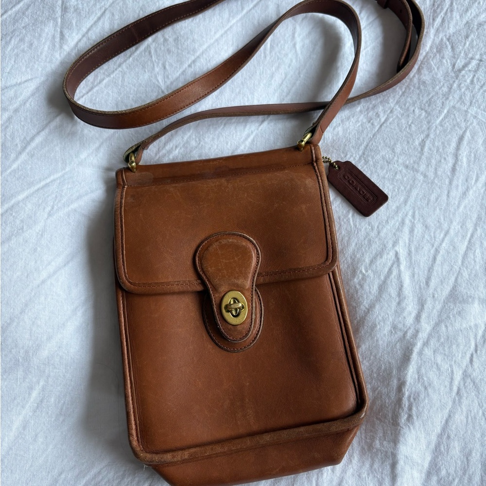 Vintage Coach Brown Messenger Bag with Brass Accents